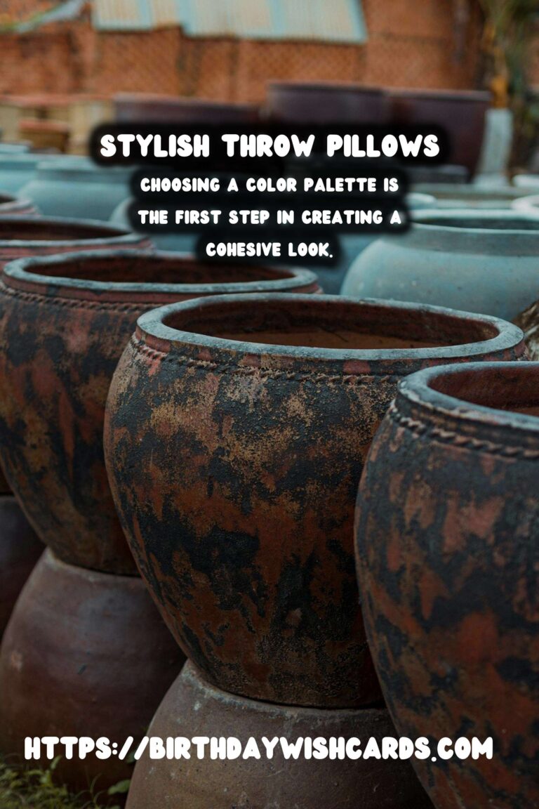 Decorating with Throw Pillows: Mastering the Art of Pattern Mixing