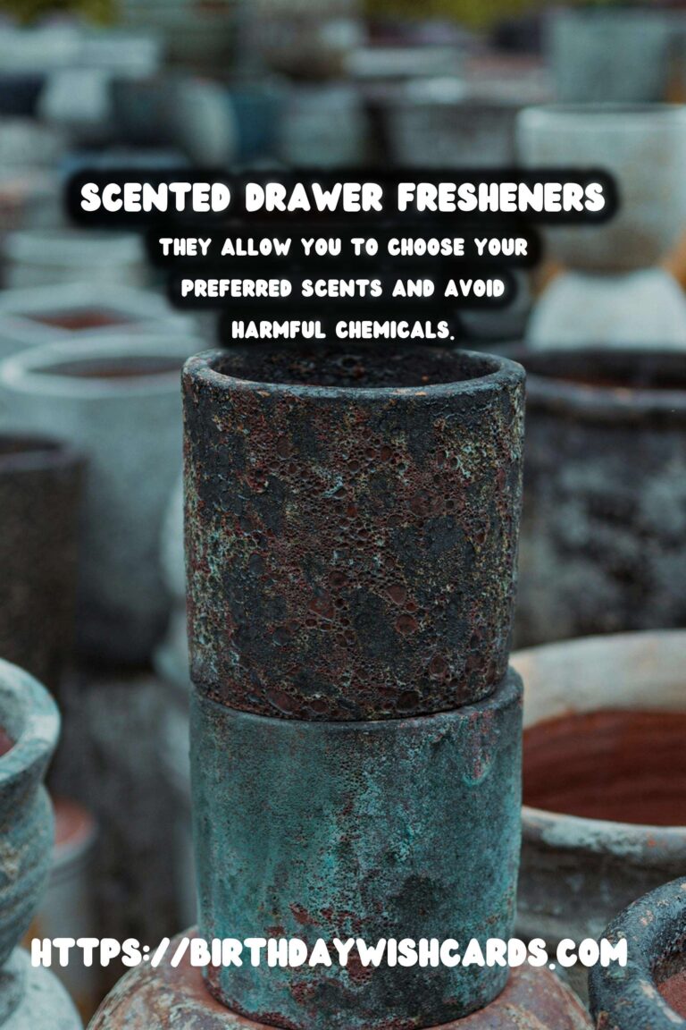 How to Make DIY Scented Drawer Fresheners for a Pleasant Aroma